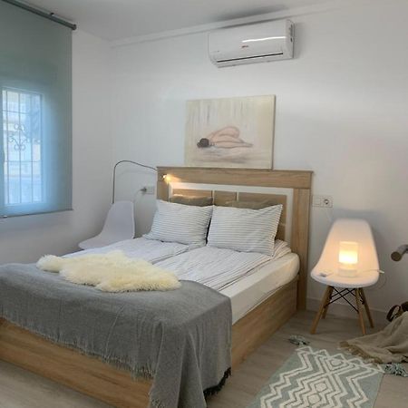 Holiday House Torrevieja Eksteriør bilde